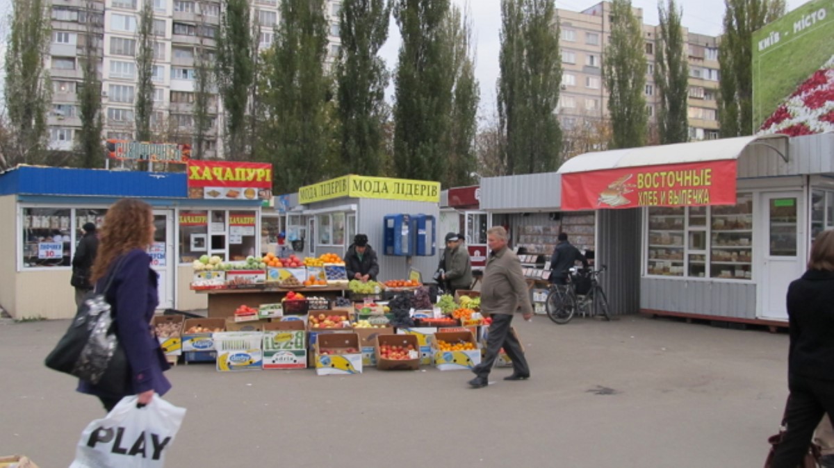 Киоскам в Киеве запретили работать по ночам