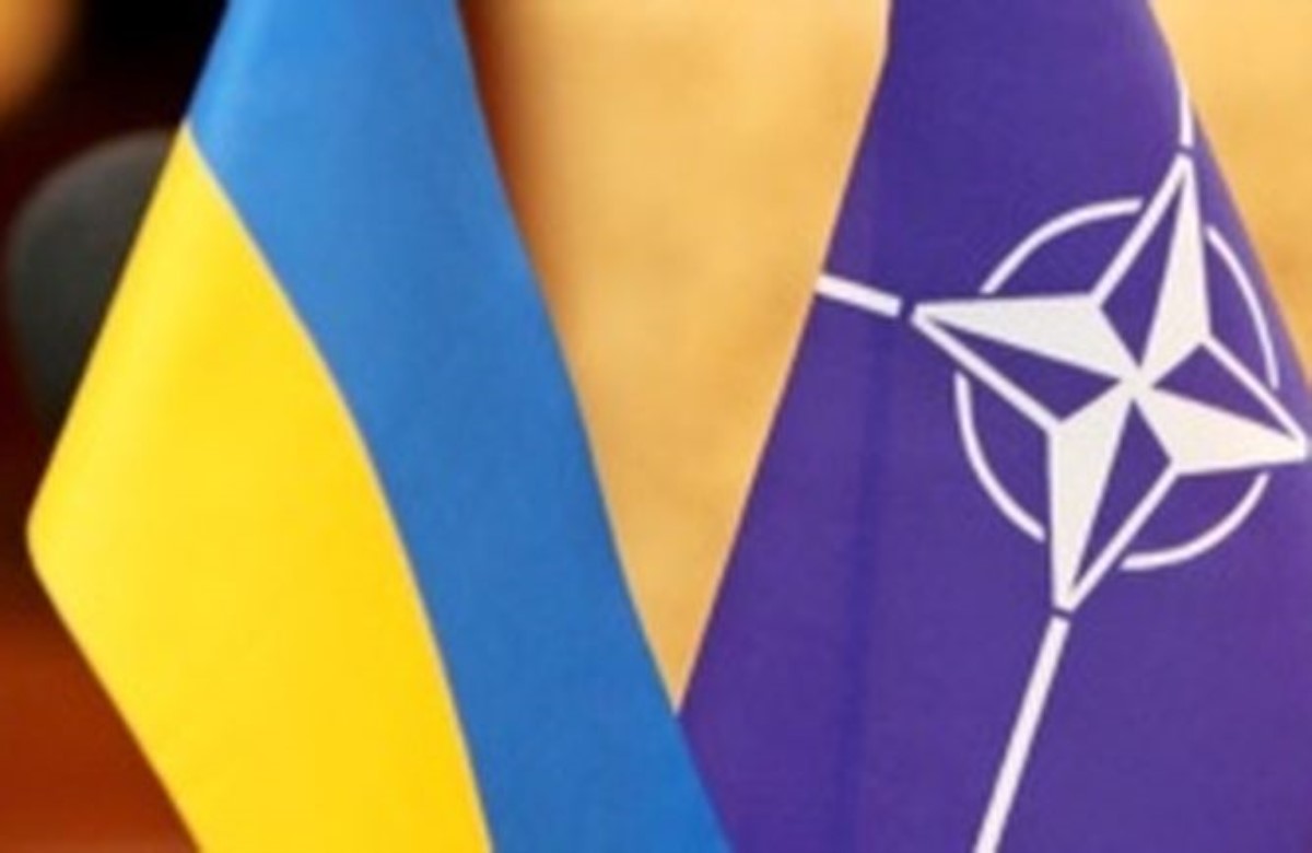 Более половины украинцев поддерживают вступление Украины в НАТО