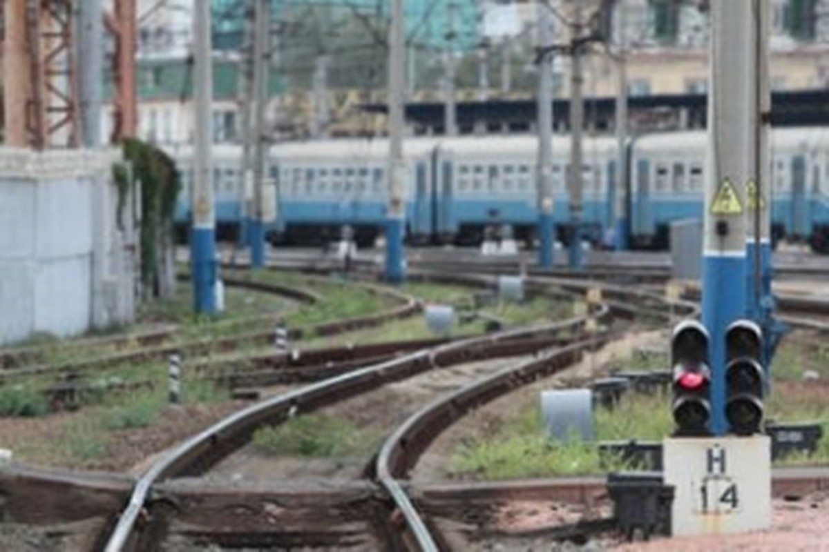 Поезд Донецк – Севастополь угодил под артобстрел