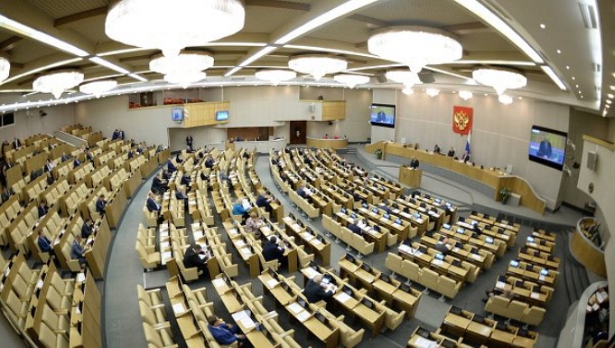 Депутатам РФ хотят запретить выезд за границу без разрешения спикера