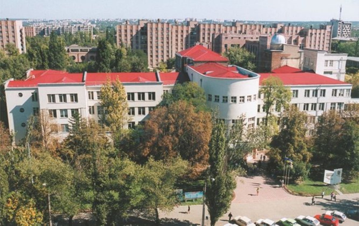 Луганский университет переедет сразу в два города