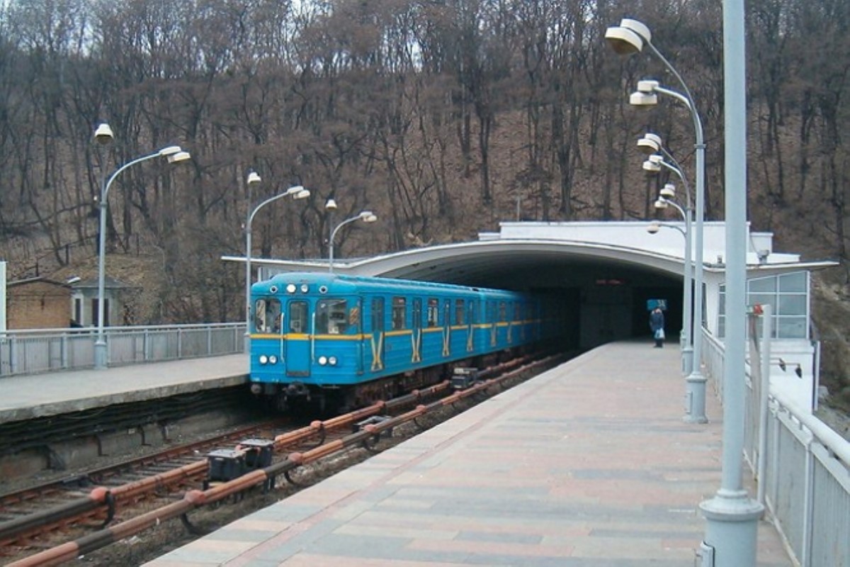 Названа причина смерти молодого мужчины в киевском метро