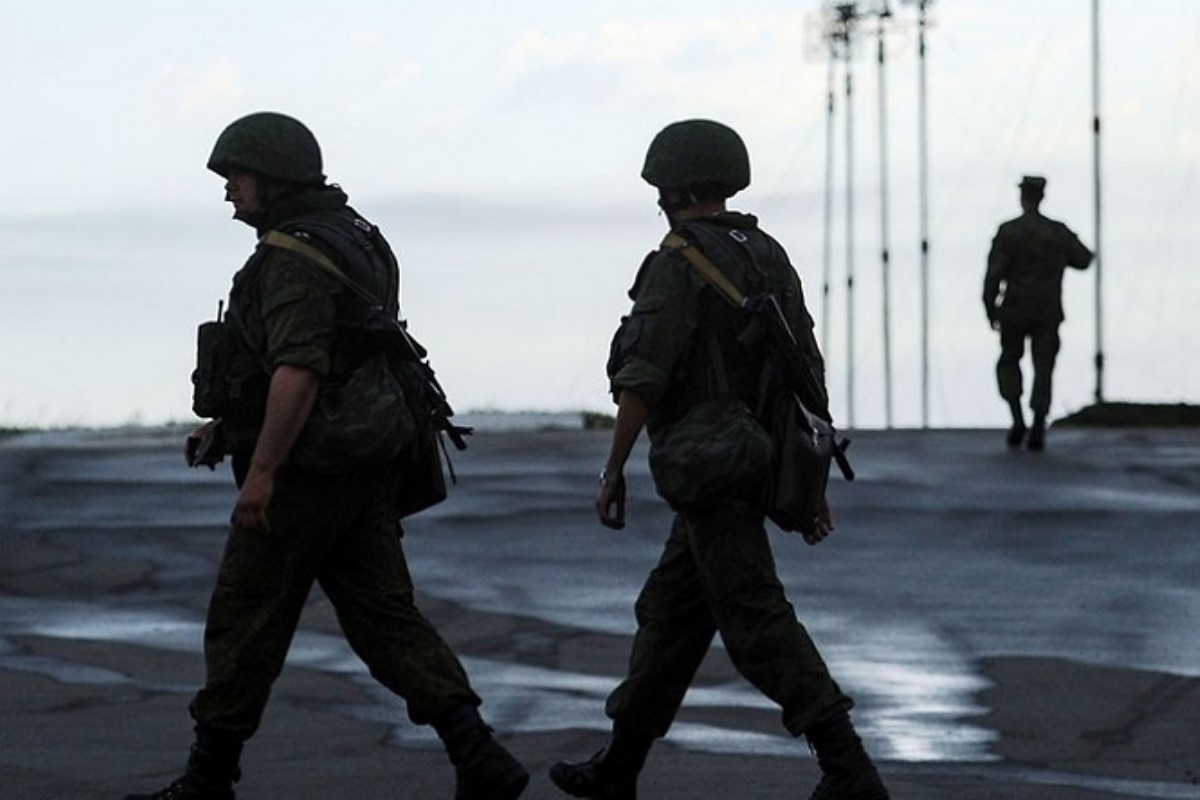 РФ отвела  от границы с Украиной около 2000 военных - ИС