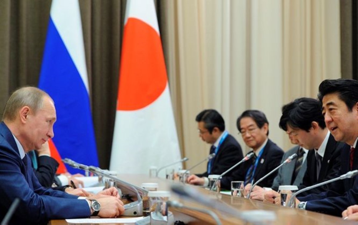 Официальный визит Путина в Японию сорвался