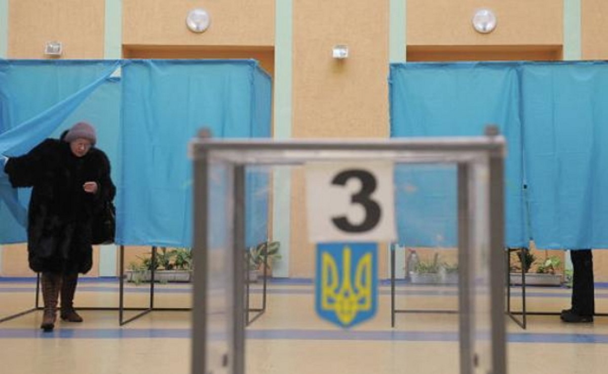 8% украинцев согласны продать свой голос на выборах