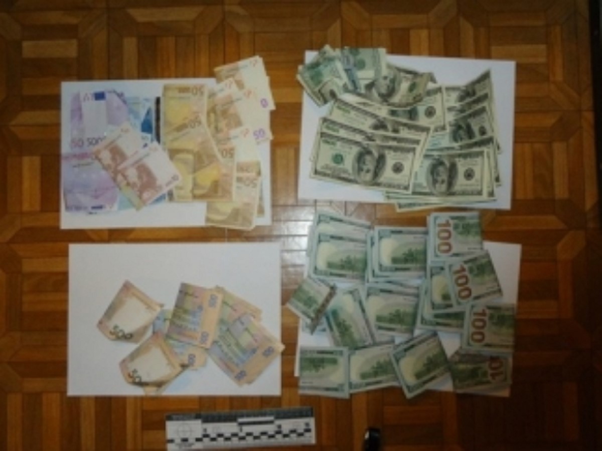 В Днепропетровске воры из офиса вынесли 200 тысяч долларов