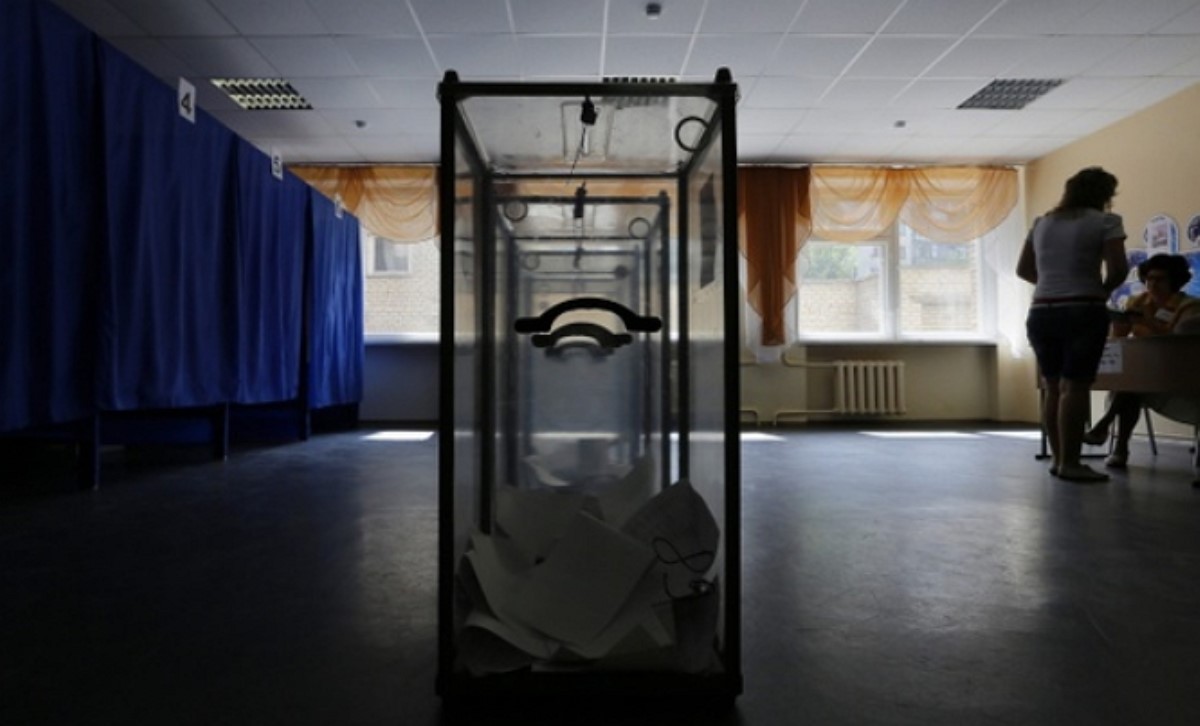 Наблюдатели увидели несколько позорных фактов на выборах в Украине