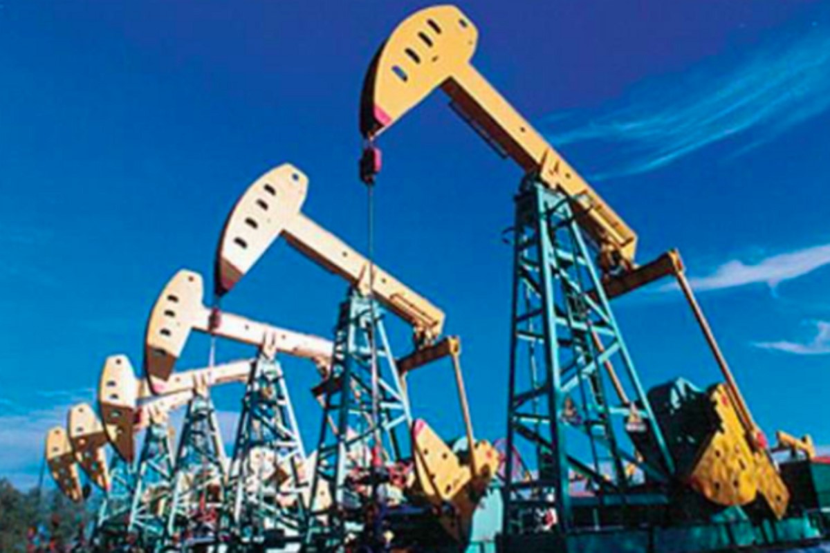 Впервые за два года стоимость нефти упала ниже $80