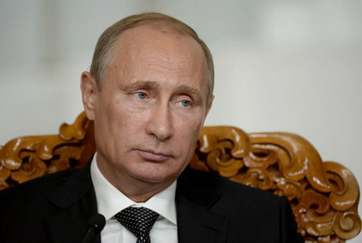 В Кремле опровергли слухи о смертельной болезни Путина