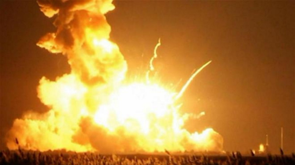 Россияне радуются падению ракеты Antares, которую сами же и изготовили - СМИ