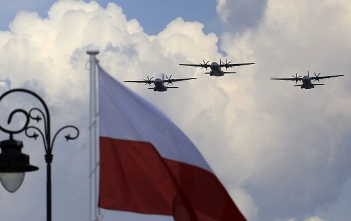 Поляки отмечают День независимости