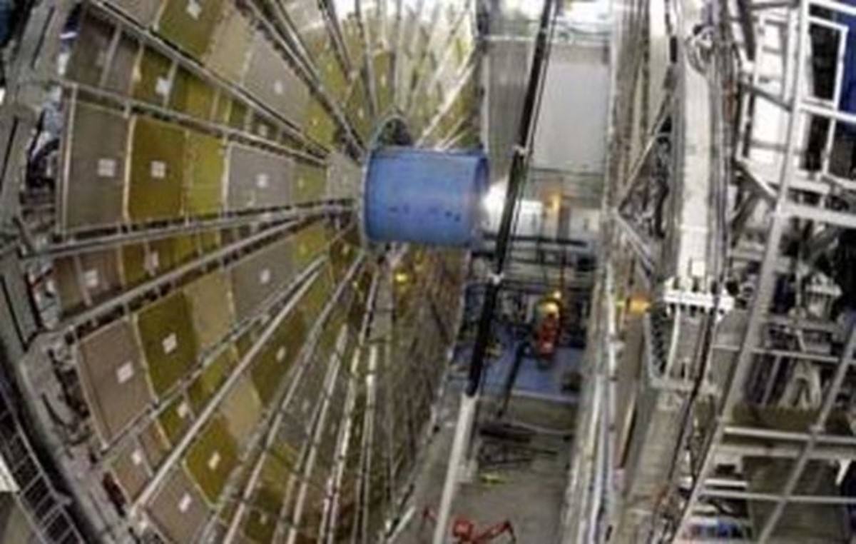 Благодаря Большому адронному коллайдеру ученые открыли две новых частицы