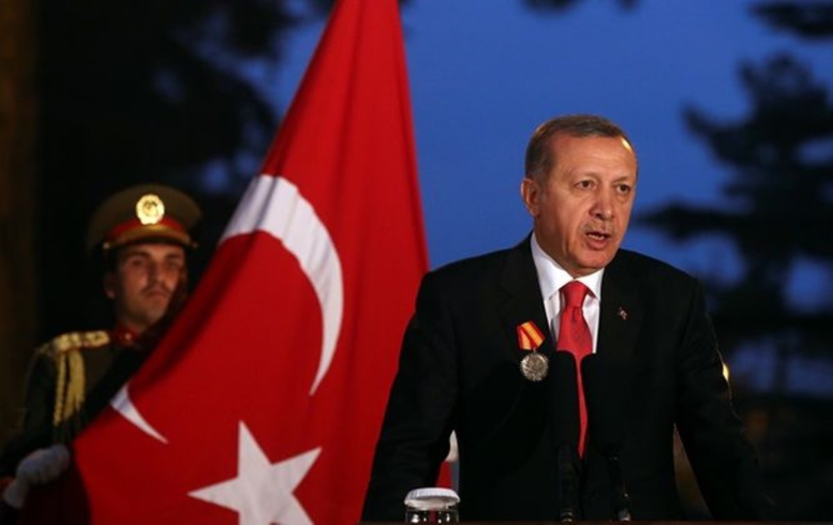 Турецкий лидер высказался против равноправия полов