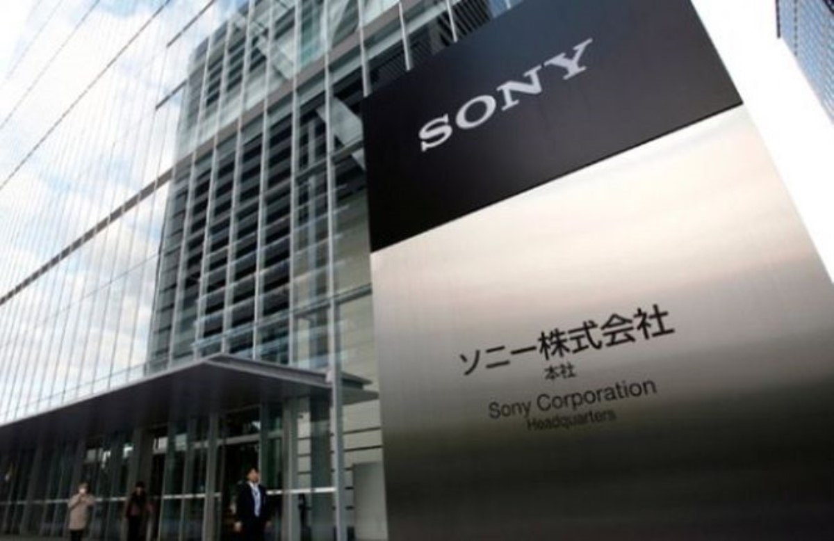 Компания Sony создаст часы из электронной бумаги