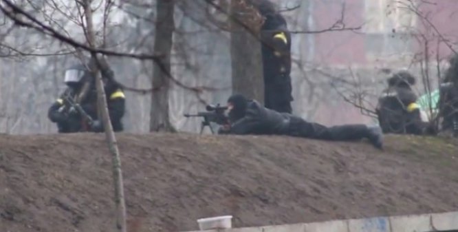 Порошенко просит ускорить расследование убийств на Майдане