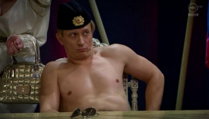 Финны сняли скандальную пародию на полуголого Путина