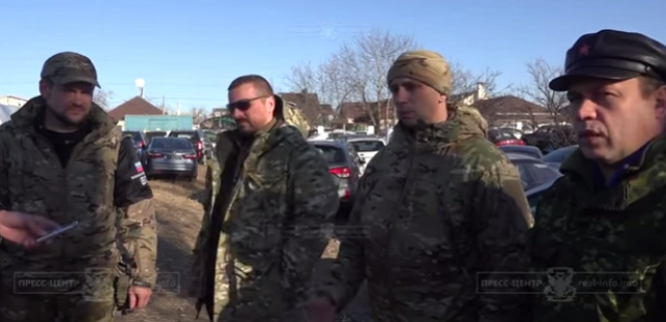 Боевики поделили наворованные автомобили луганчан