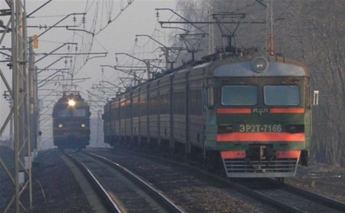 Укрзализныця не собирается поезда в Россию