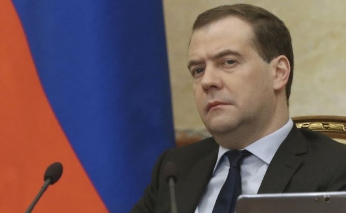 Медведев спрогнозировал Украине многомиллиардные потери