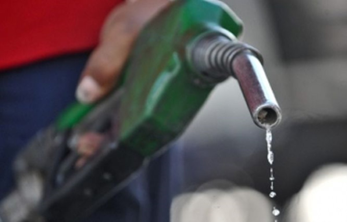 Цены на бензин подскочили на гривну