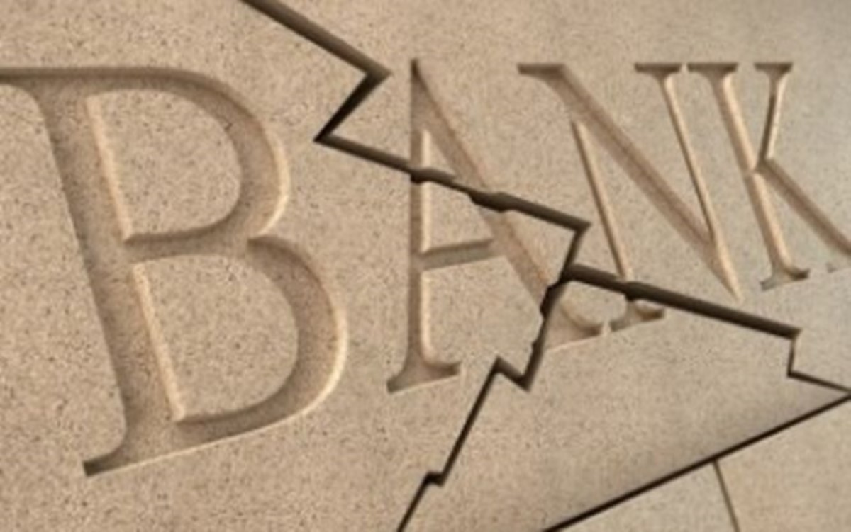 НБУ может закрыть от 30 до 70 банков
