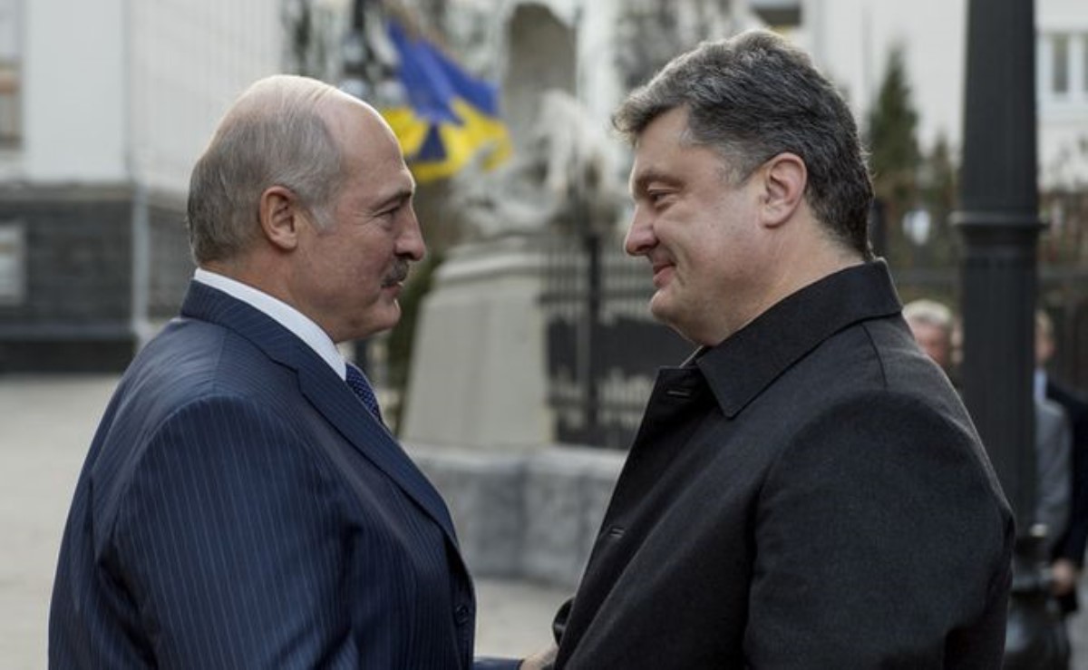 Лукашенко собрался через Киев в Европу