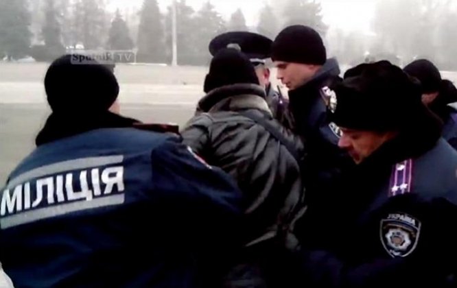 Милиция задержала в Одессе провокатора с георгиевской ленточкой