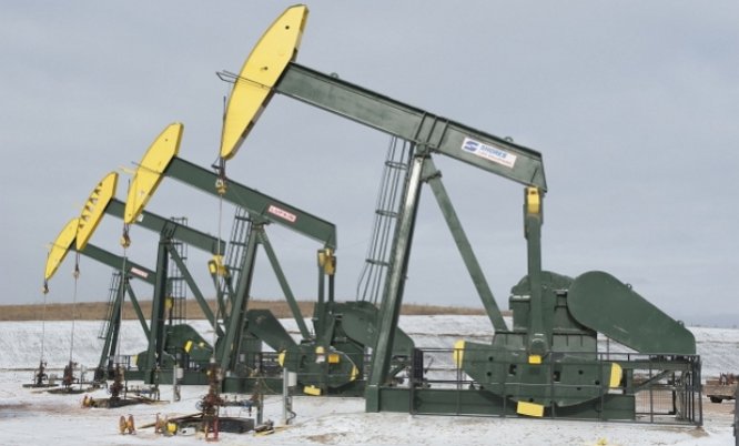 В последний день 2014 года стоимость нефти Brent упала ниже $56