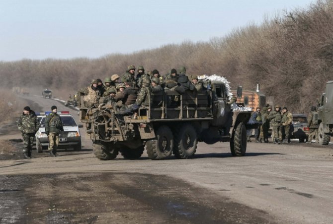 Из Дебальцево вывезли 167 раненых бойцов - Семенченко