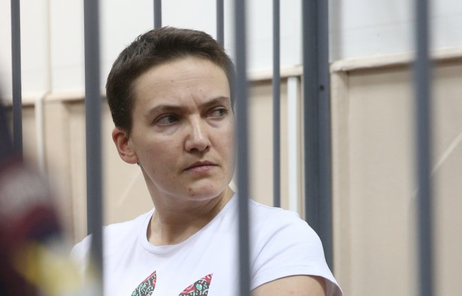 Летчица Савченко требует обследования международным консилиумом врачей