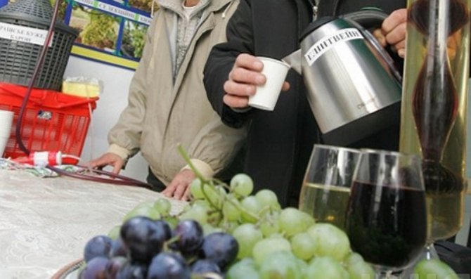В Крыму запретили продавать вино на розлив