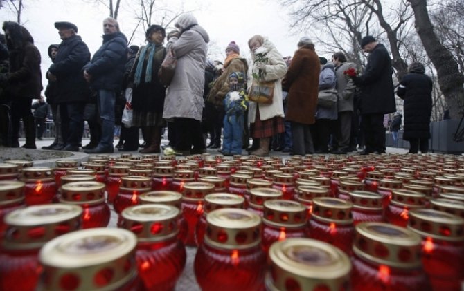 Четверть россиян считают, что Немцова убили иностранные спецслужбы