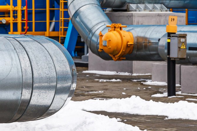 Украина продолжает перечислять «Газпрому» предоплату за газ порциями по $ 15 млн