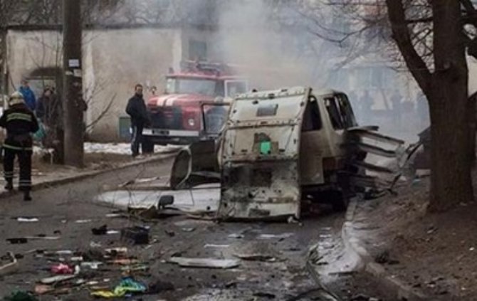 Пострадавшие при взрыве авто в Харькове находятся в тяжелом состоянии