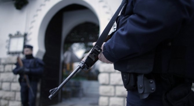 Во Франции полиция задержала четверых подозреваемых по делу о терактах в Париже