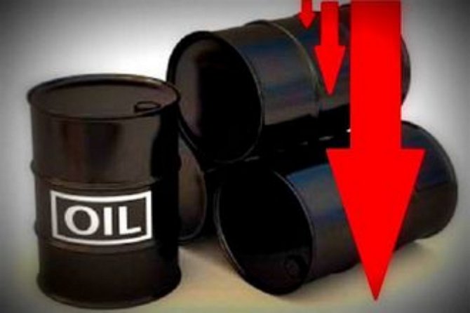 Цена на нефть упала ниже $55 за баррель
