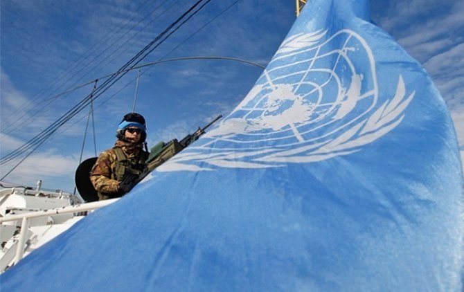 Депутаты разрешили введение в Украину миротворческой миссии ООН