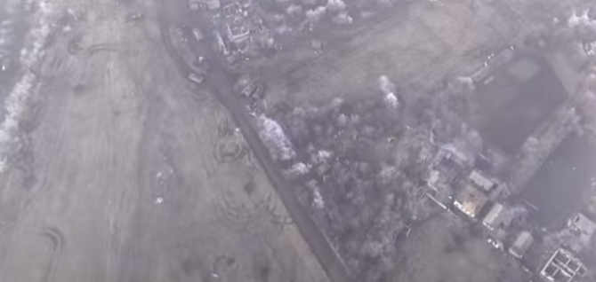 Беспилотник снял видео с российскими танками на Донбассе