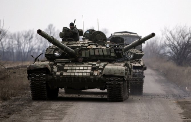Вблизи Новоазовска разведка обнаружила скопление техники боевиков