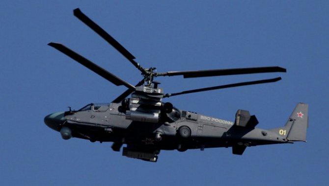 Более сотни самолетов и вертолетов провели военные учения на востоке России