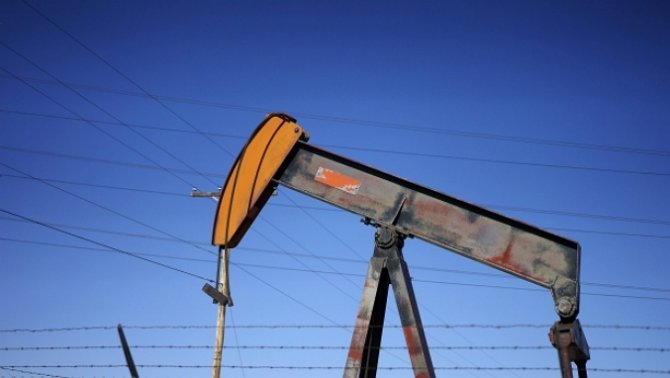 На Сахалине произошла серьезная авария на нефтяном месторождении