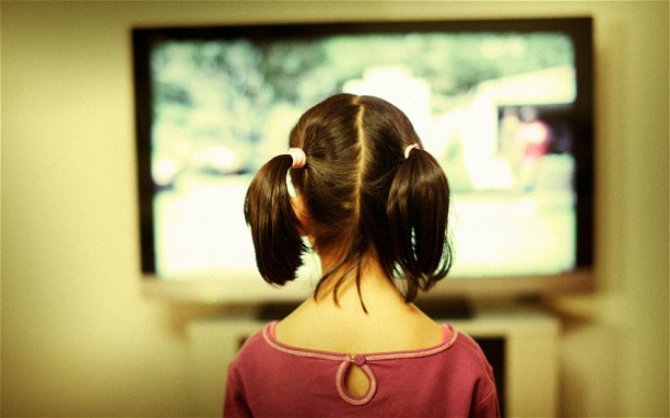 Медики теперь считают, что телевизоры и мониторы не портят зрение