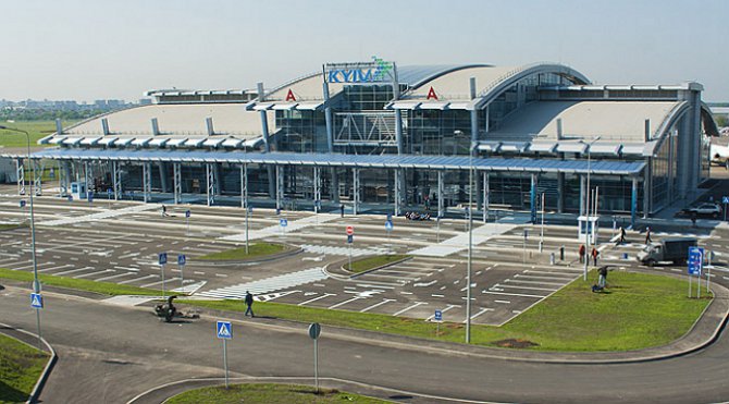 В аэропорту «Киев» перед Пасхой «заминировали» 7 самолетов