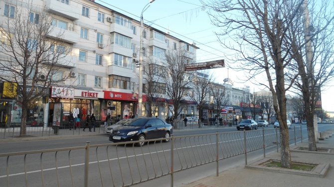 Проспект в центре Симферополя предлагают переименовать в честь Путина