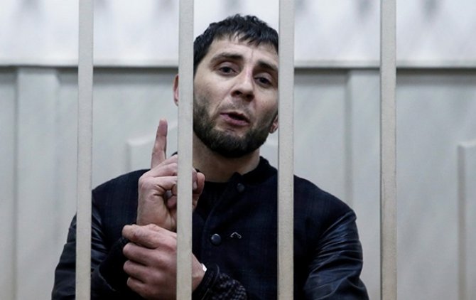 В первых показаниях Дадаев рассказал, как добивал Немцова