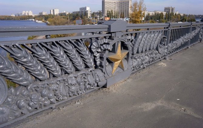 Ко Дню Независимости в Киеве пообещали демонтировать все советские символы