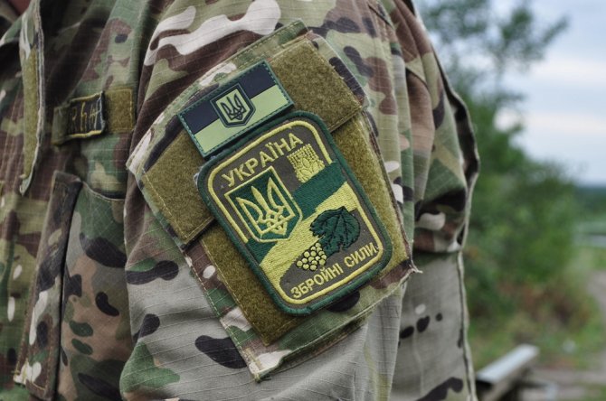 Под Донецком в ДТП погибли трое украинских военных