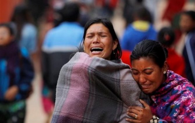 Число погибших после землетрясения в Непале перевалило за 3000