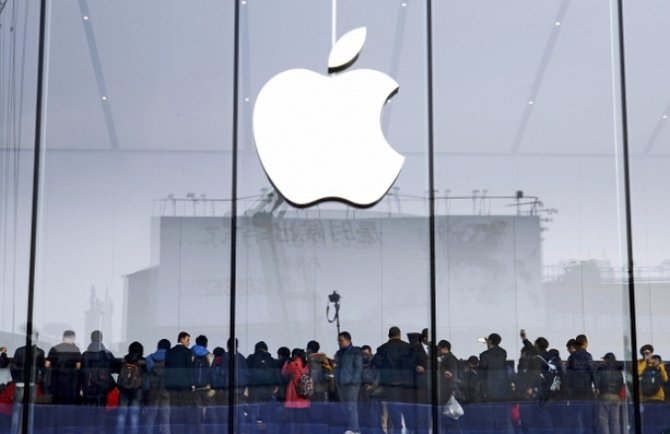 Чистая прибыль Apple выросла на 36%