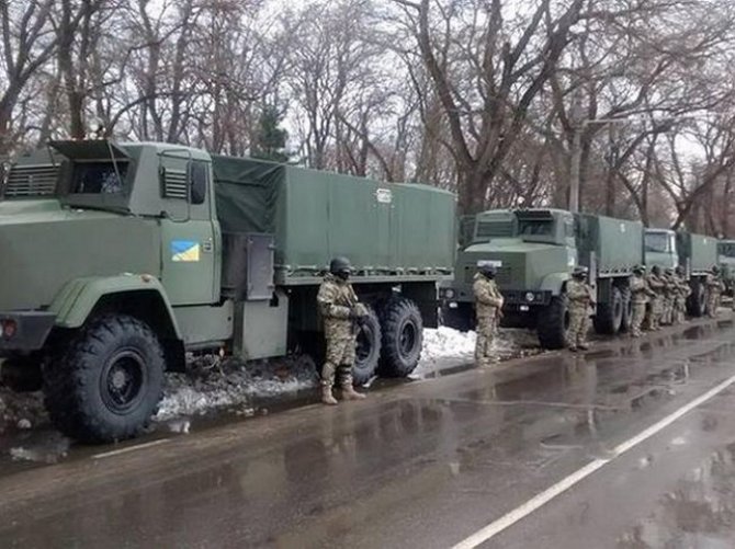 На майские праздники в Одессу может быть введена бронетехника - СБУ